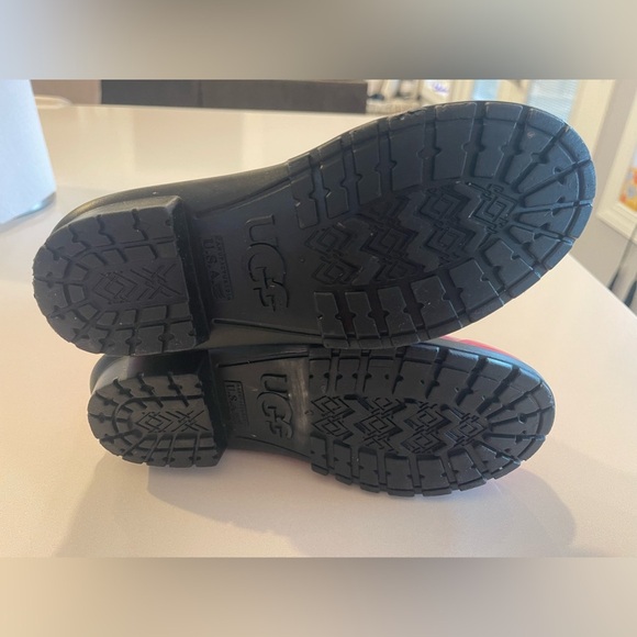 UGG Raana Rain Boots Hot Pink Girl Size 5 - Picture 9 of 10